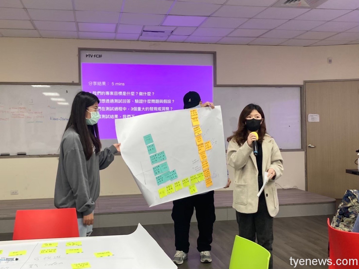 02 中原學生多次討論測試成功架設網站，完整紀錄大海社區歷史背景與軍事的重要。