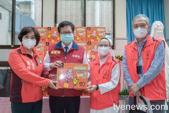 呂林小鳳集結民間愛心 贈物資為桃園醫護打氣