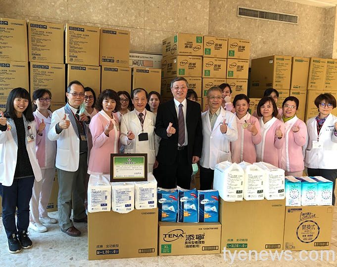 全聯捐北榮桃醫護物資 幫助弱勢住院民眾 1 15 3