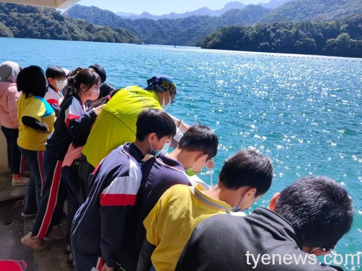 石門水庫文化走讀 增進學童環境倫理認知 1 7 2