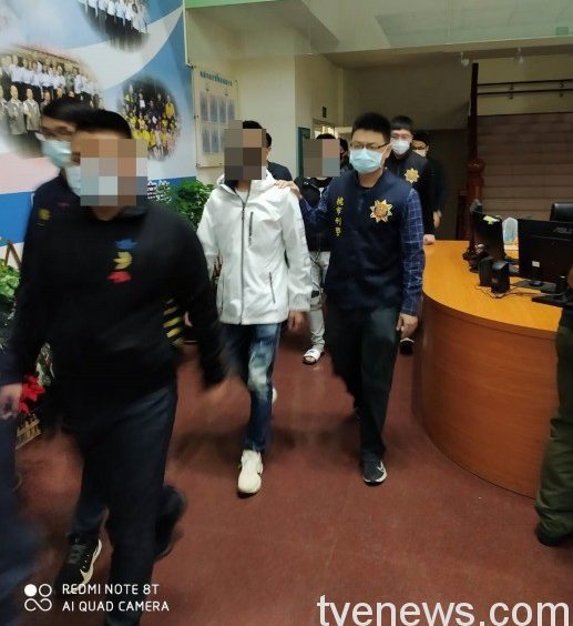 【有片】不滿人妻被約雙方爆衝突 街頭11煞砸車洩憤 108792 e1610549166309