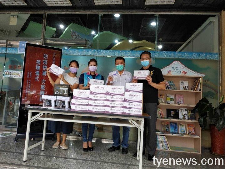 桃市議員捐600盒「次氯酸粉」升級桃市圖書館防疫。圖:桃市圖書館提供 桃市議員捐600盒「次氯酸粉」升級桃市圖書館防疫。圖:桃市圖書館提供