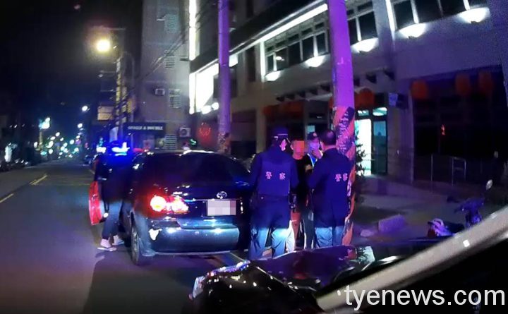 通緝犯ATM前徘徊 大園守望相助隊協助警方查獲