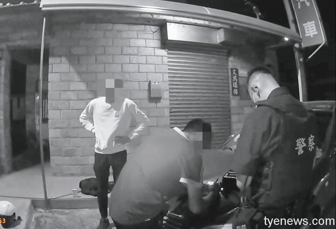 改裝車聚集用口罩遮車牌逃追查 大園警迅速攔查開罰