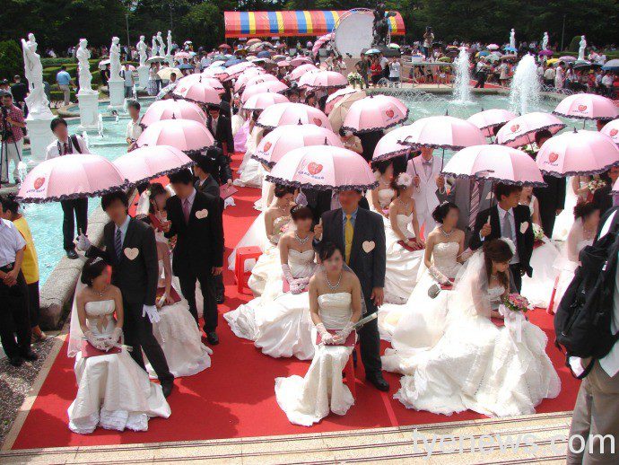 「鼠年難逢雙立春」紅鸞年 未婚或失偶男女急婚頭 1610854410374