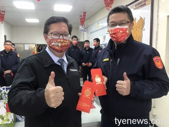 慰勞警察辛勞!鄭文燦赴平鎮分局展現好廚藝 1613116176527