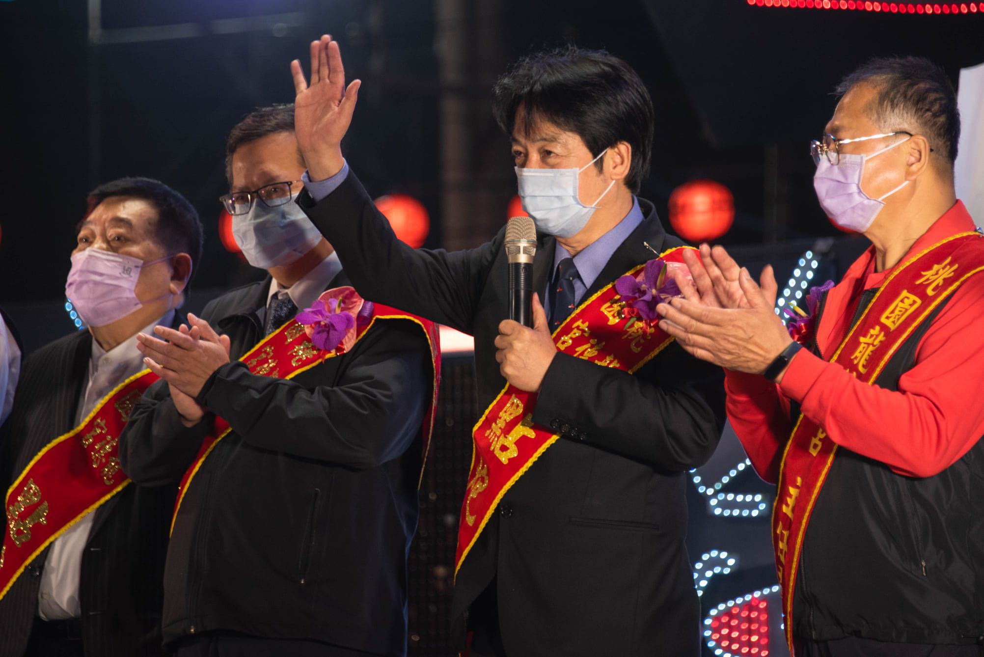 桃園龍德宮辛丑年徒步遶境 賴清德、鄭文燦同台送駕 1616325273596127080000101874675