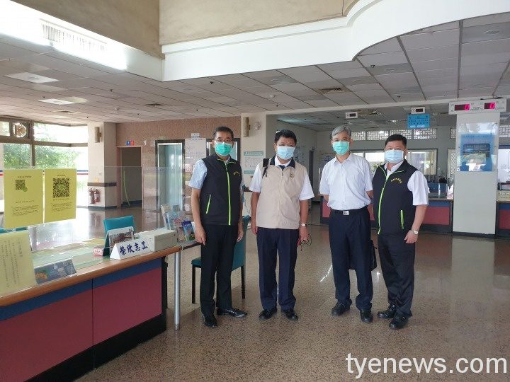 李文忠視導桃園市榮服處防疫工作 配合政府規定杜絕防疫破口 20210624 122111