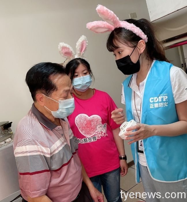 獨居彭爺爺家中失火華山助重建 正德防火幫裝住警器 20210907151720815