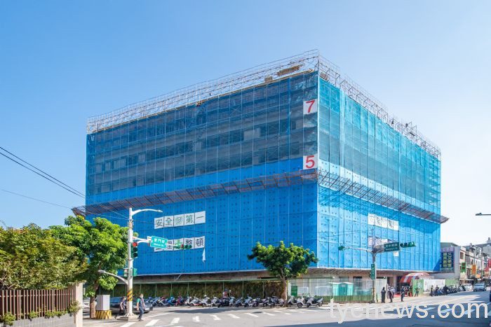 廈門街立體停車場上梁 綠建築特色將成桃園新地標 20210930123450774