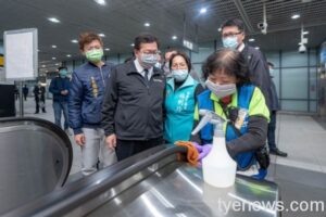 鄭文燦視察桃捷A7站防疫情形 確保民眾健康安全