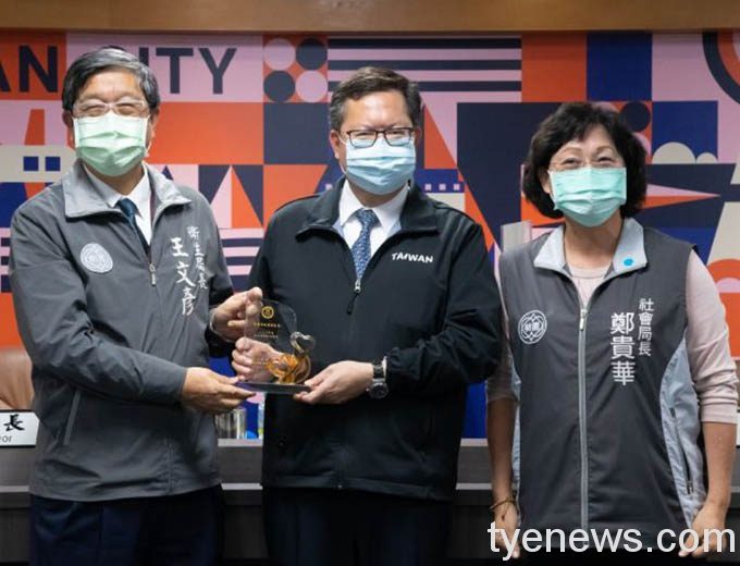桃市衛生局、社會局長照護表現優異 提供民眾優質服務 20213171322 59 1
