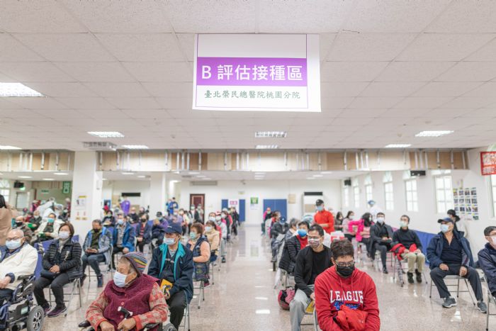 桃市各社區接種站施打莫德納 預估單站人數逾千人 20220113112829326