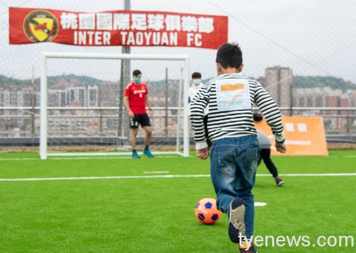 台茂購物中心足球場啟用 加強運動向下扎根 20220417205941887