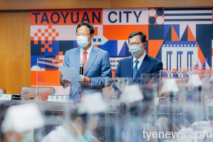 郭台銘捐1000台核酸檢測儀 鄭文燦:優先供長照機構使用 20220622143523883