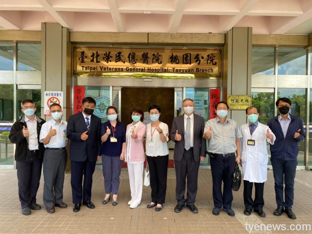 退輔會副主委李文忠慰問防疫前線 肯定北榮桃分院醫療服務
