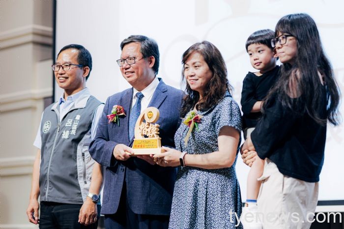 站在第一線關心市民 桃園50特優里長獲鄭文燦表揚肯定 20220721161801964