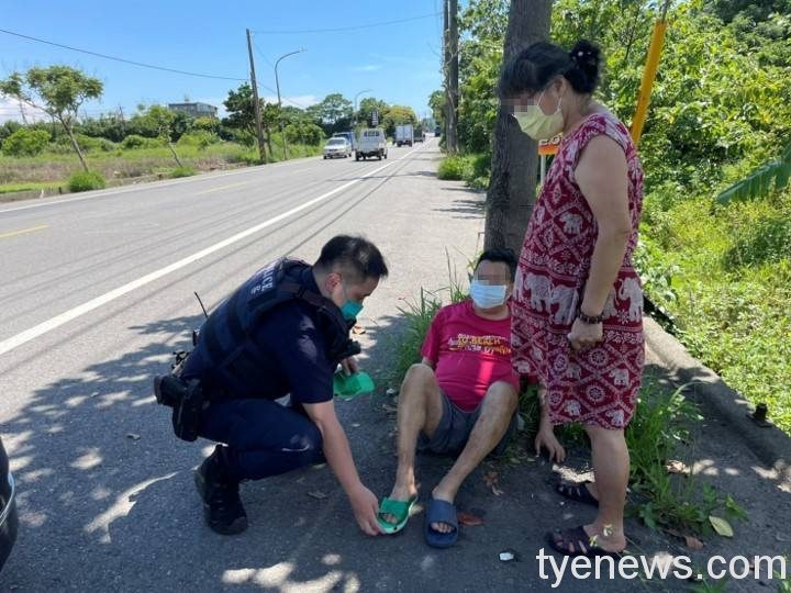 「無罩」視障男摔跌路旁 新坡派出所暖心提供口罩護送返家 21429