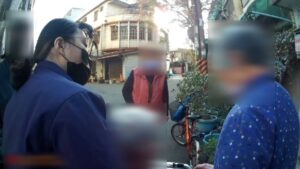 9旬老翁外出迷途徘徊街頭 高明所員警助平安返家