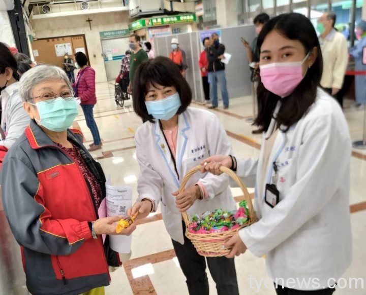 天主教聖保祿醫院歡慶復活節 送「蛋」分享喜樂