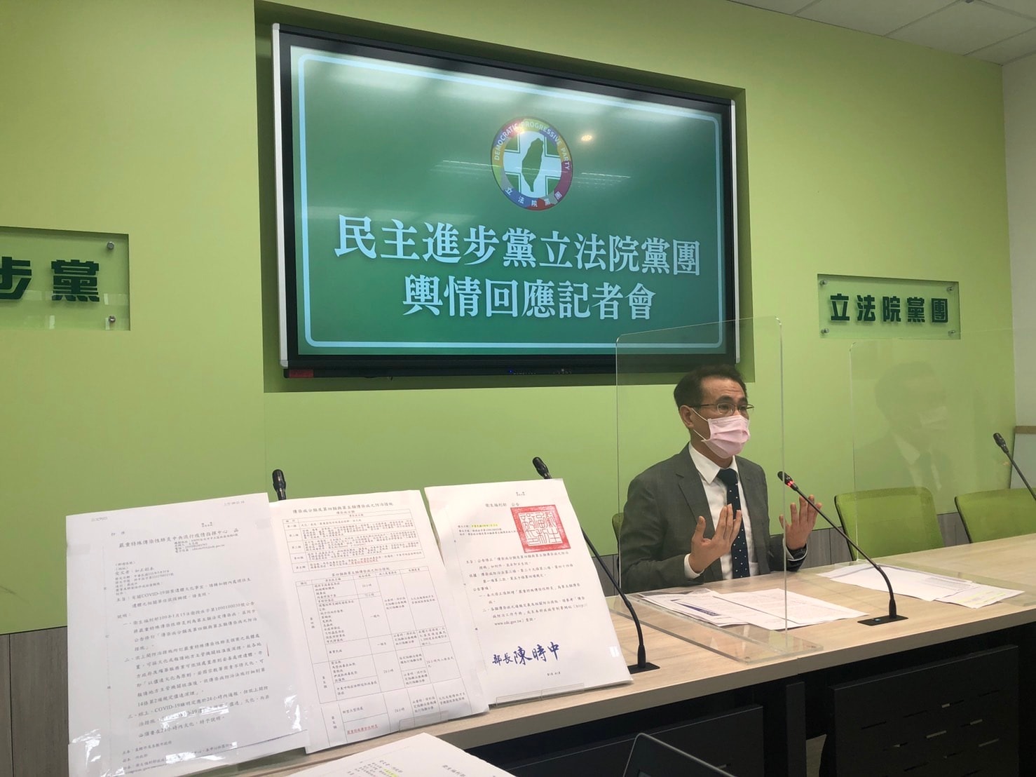 確診亡者24小時內火化?鄭運鵬:殯葬業衛生管控嚴格 286318797 10216914040043354 3934126966961205880 n