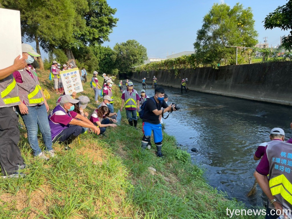 桃園民間自發組隊淨化黃墘溪 獲環保署頒獎肯定 2 1
