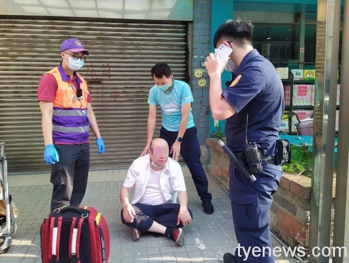 公車司機癲癇發作 乘客衝警局求救 3 8 5