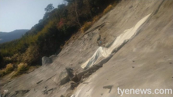 「光華聯絡道路」實施交通管制 避免山坡土石鬆動造成傷害 350466