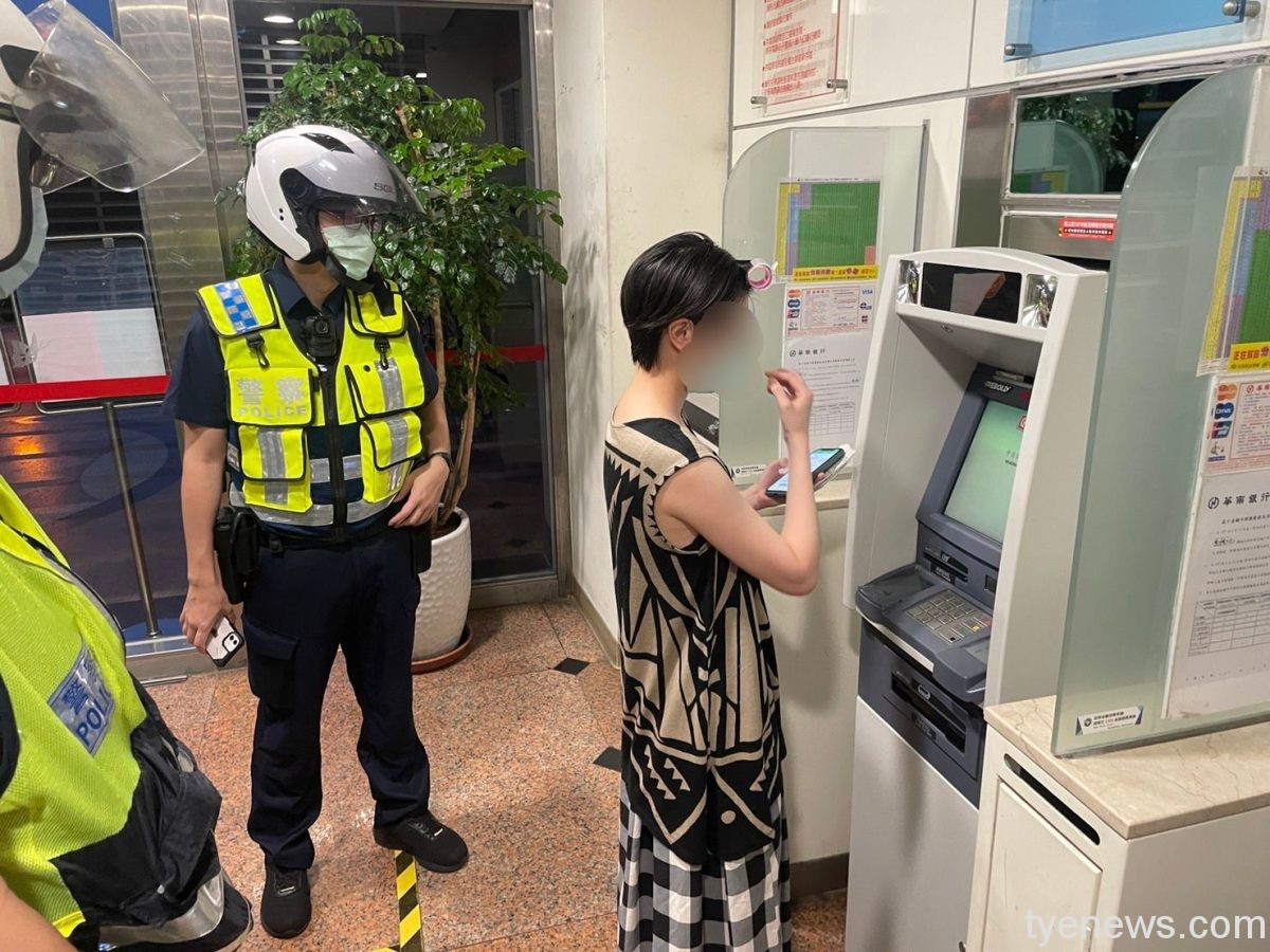邊講電話邊按ATM 平鎮警成功阻止網路詐騙 371437 scaled 1