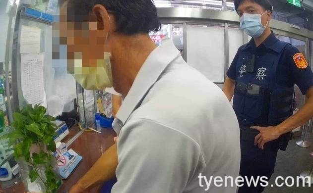 大園區一名63歲的楊姓男子,2日上午接獲假檢警詐騙電話,稱其帳戶涉及洗錢案,要求楊男將存款轉入指定帳戶代為保管。 圖:警方提供 大園區一名63歲的楊姓男子,2日上午接獲假檢警詐騙電話,稱其帳戶涉及洗錢案,要求楊男將存款轉入指定帳戶代為保管。 圖:警方提供