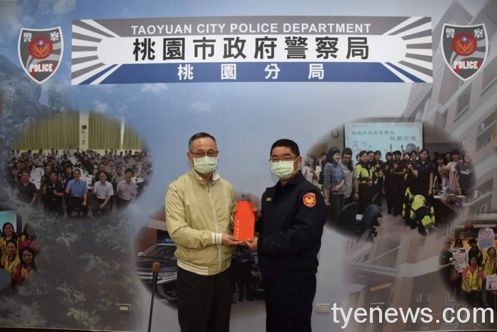 桃市員警全力動員防堵疫情 署長陳家欽親赴慰勞 426541 scaled 1