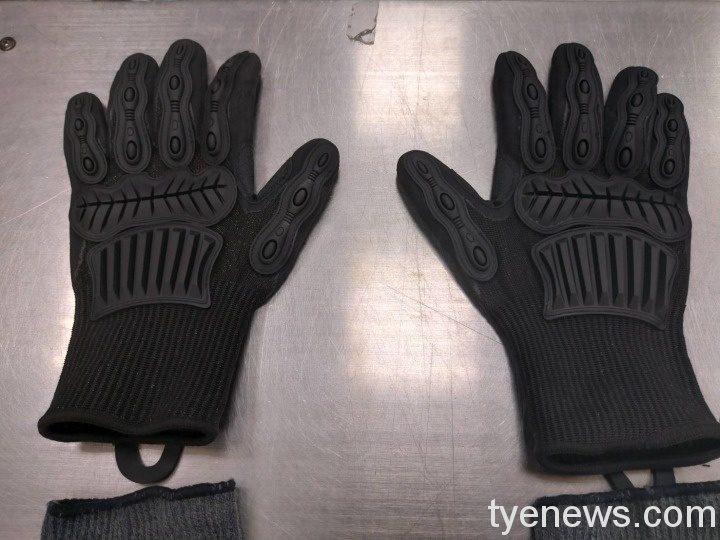 桃警獲贈防割手套袖套 多一層保障值勤更安全 438688