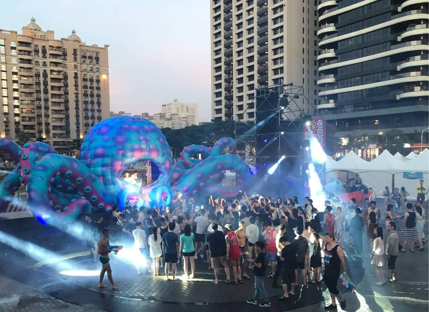 涼爽一夏!潑水電音嘻哈音樂節嗨翻桃園藝文特區 580102