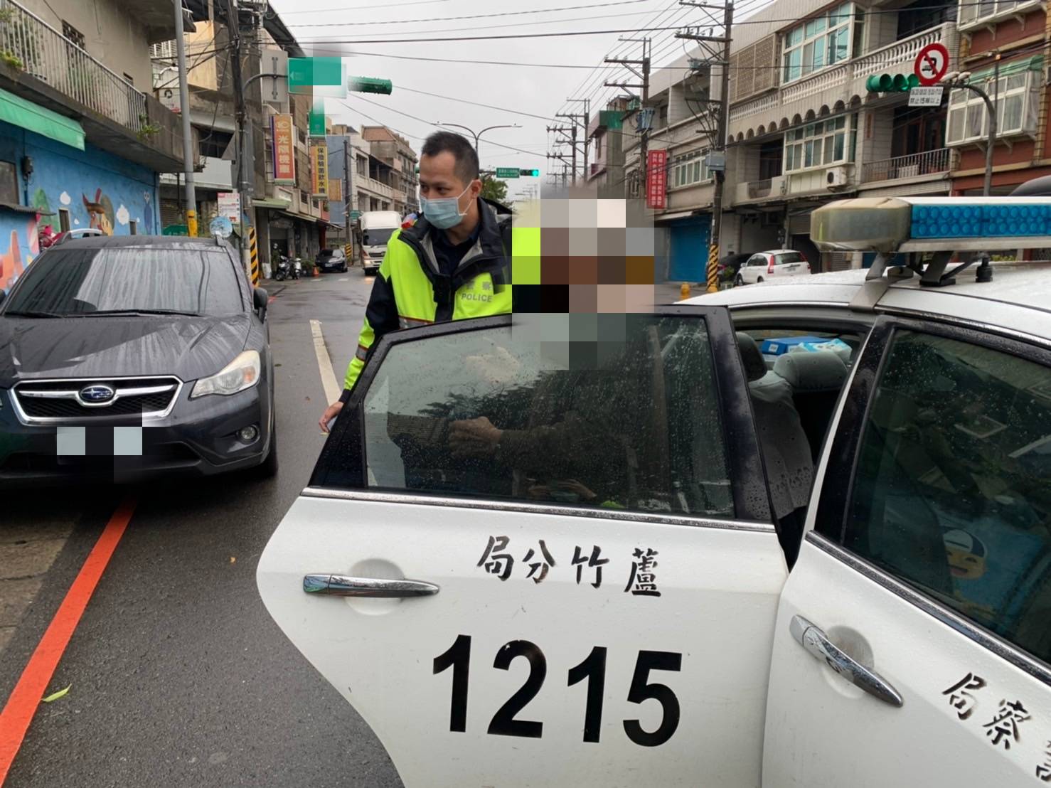 99歲翁迷途忍受風吹雨淋 好心路人通報警助返家 586469