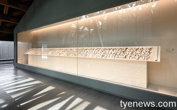 桃美館啟動館際合作計畫「東亞書學」聚焦當代書藝 5卜茲陳宗琛 〈善貸且成手卷〉
