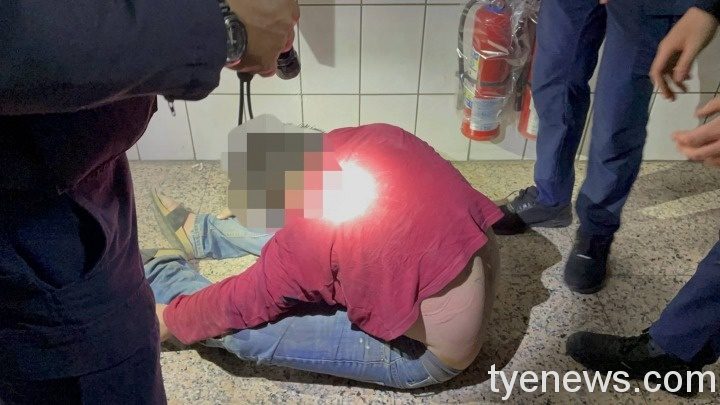 【有片】男子行竊失風受困管道間 桃警合力救出送法辦 603421