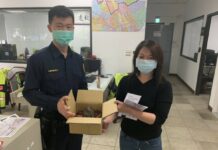 野生斑鳩受傷倒路邊 同安所暖警協助安置