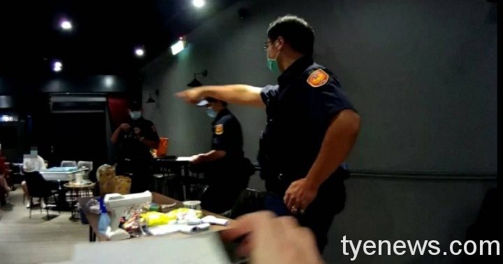 【有片】酒吧停業悶得慌 6人不畏疫情相約群聚打麻將 673940