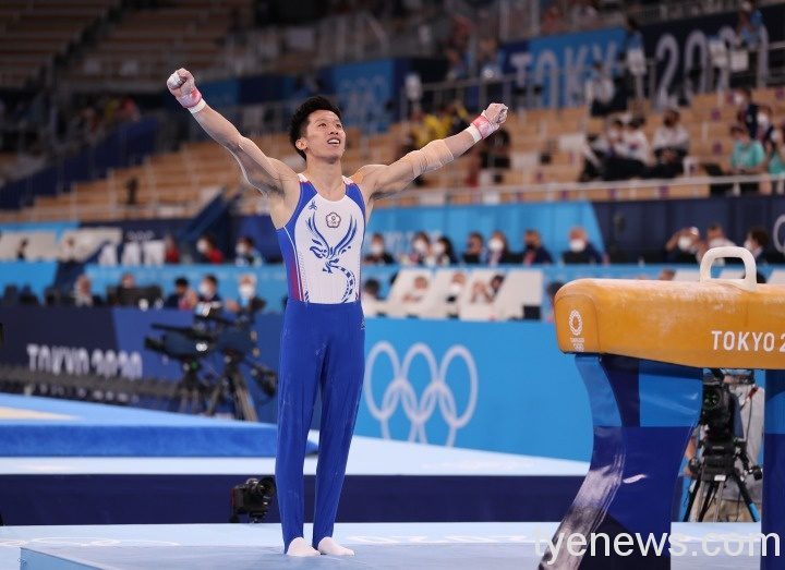 「鞍馬王子」李智凱秀出完美絕技 奪得台灣體操首面銀牌。圖：體育署提供