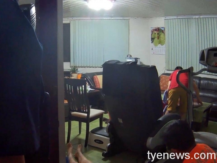 【有片】獨居老婦跌倒受傷反鎖屋內 警消破門即時救援 722168 scaled 1