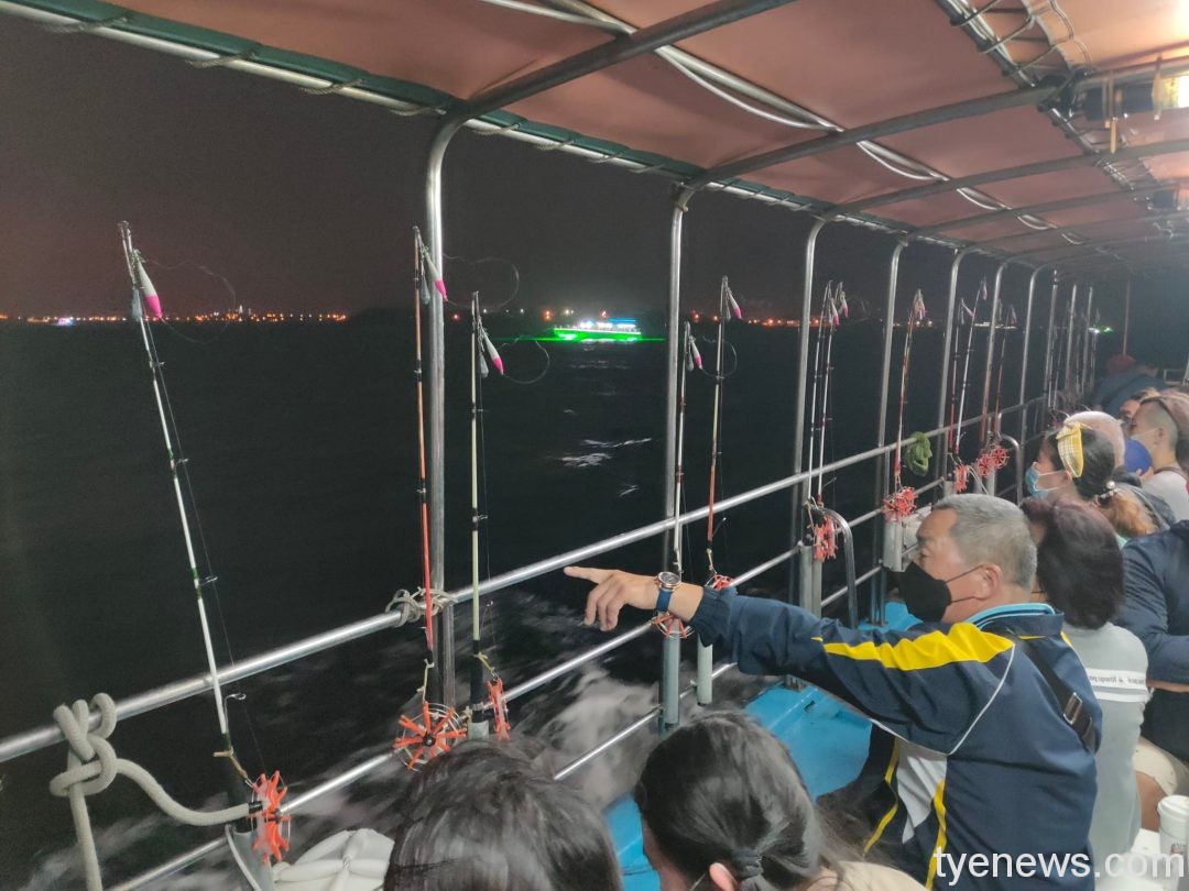 【桃園文選】澎湖花火節 空拍機表演華麗登場 9 3 1
