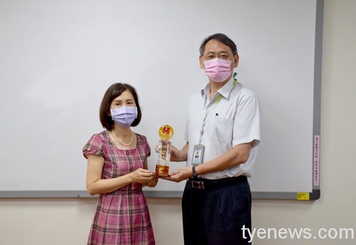 勞動部「最佳雇主服務人員」葉麗燕17年助5800人就業 A 6