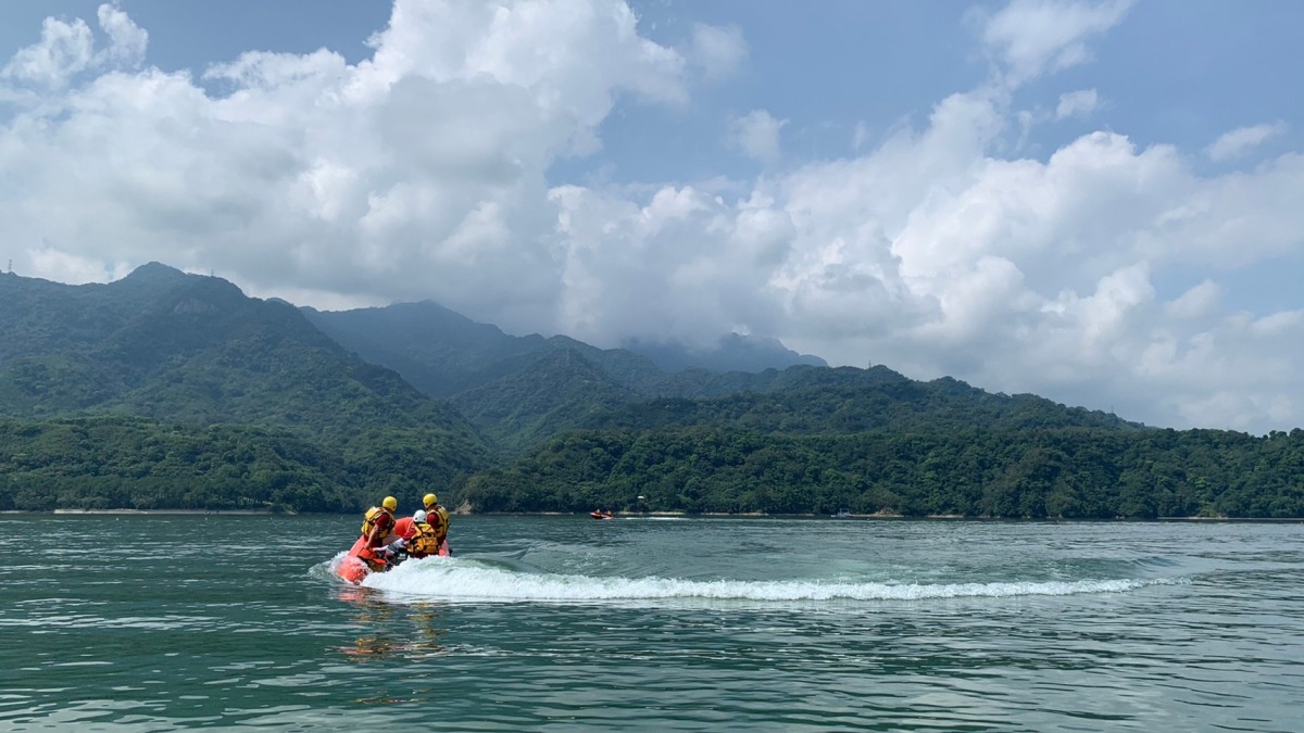 夏日溺水意外多 桃園消防第四大隊阿姆坪訓練強化救災技能 A30A350F A2C5 4C17 898F 00EC2137541D L0 001