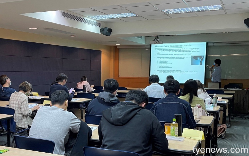 B 桃竹苗分署辦理在職中高齡者及高齡者穩定就業訓練補助實施計畫，提升中高齡勞工職能。