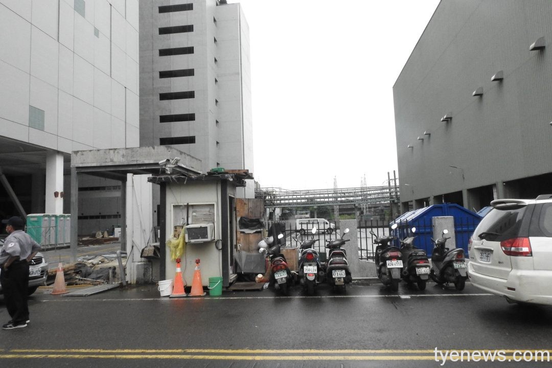 同欣電子傳工安意外 天花板踩空工人頭部傷重不治