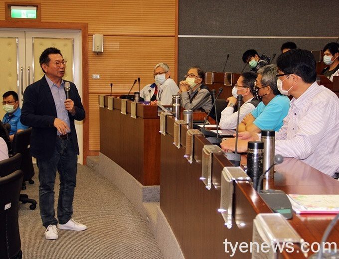 DIGITIMES黃欽勇分析產業趨勢_龍華學子掌握願景與就業契機-3 DIGITIMES黃欽勇分析產業趨勢_龍華學子掌握願景與就業契機-3