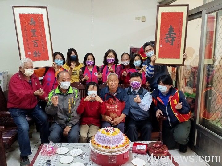 百歲周敦君年少從軍歷戰無數 桃園市榮服處溫馨慶生 IMG20210225103056