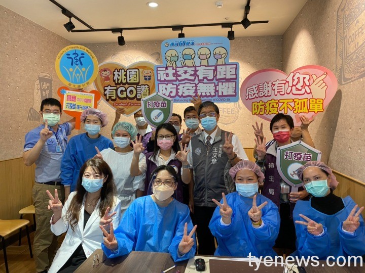 LINE_ALBUM_1101210_211210 LINE ALBUM 1101210 211210