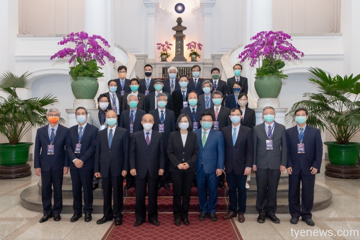 北榮桃園安寧長照團隊獲「SNQ」認證 受蔡英文接見肯定 SNQ獲總統接見