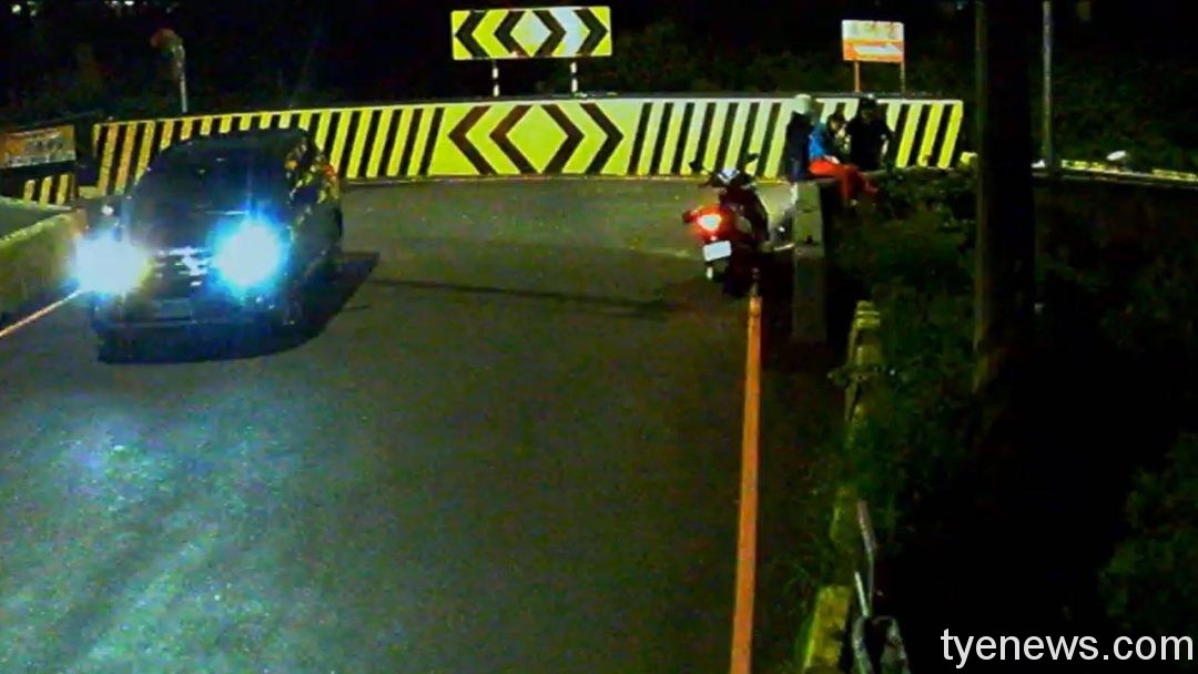 【有片】女心情不好坐大圳護欄紓壓 熱心民眾報警及時勸導